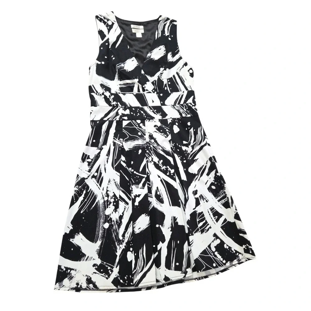 Christopher & Banks Dress 10 Black &White Sleeveless Surplice V-neck Zip Pleats